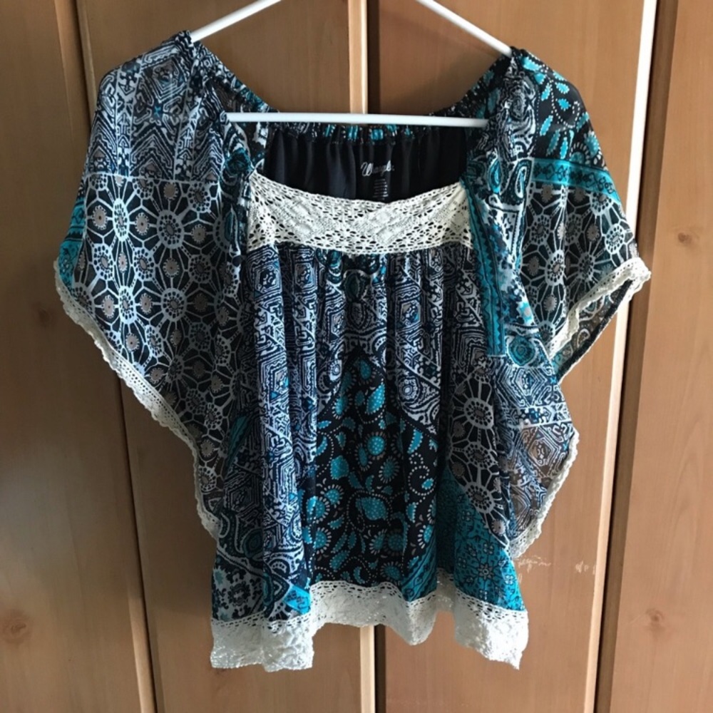 Wrangler Blue Paisley Cropped Top